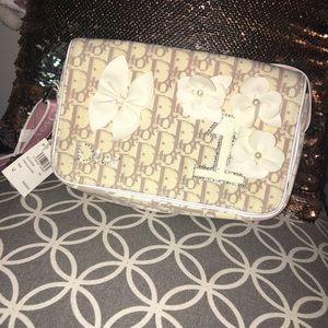 Dior purse